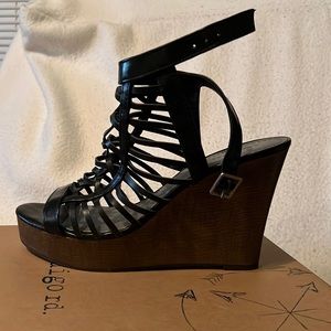 Your Indigord Platform Sandal